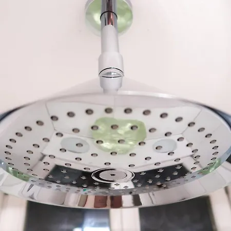 Rose Garden Retreat Private Terrace