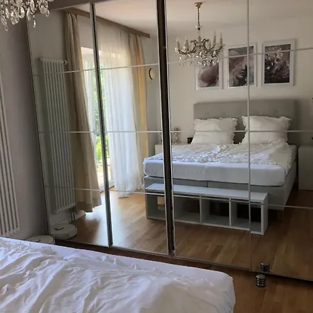 Im Rosentraum Mit Privater Terasse Baden-Baden