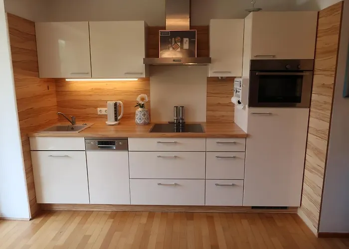 Rose Garden Retreat Private Terrace アパート