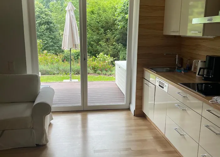 Rose Garden Retreat Private Terrace アパート *