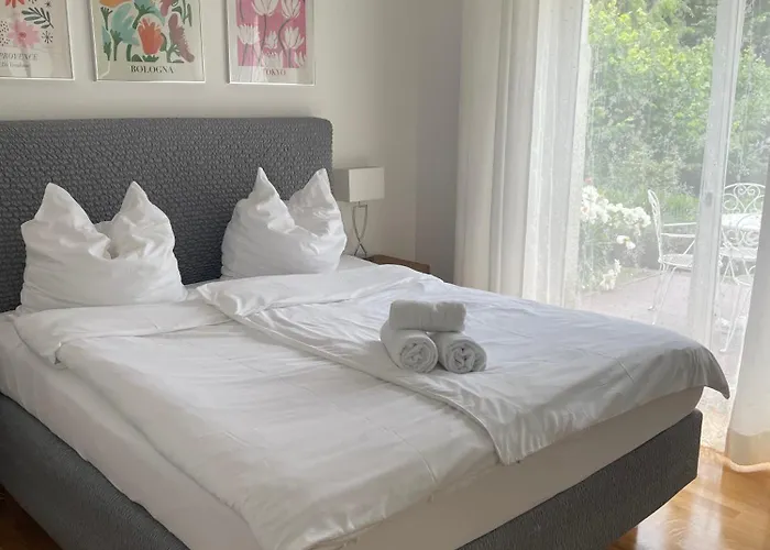 アパート Rose Garden Retreat Private Terrace バーデン＝バーデン